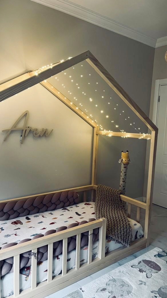 A1%20Çatılı%20Yere%20Sıfır%20Montessori%20Karyola