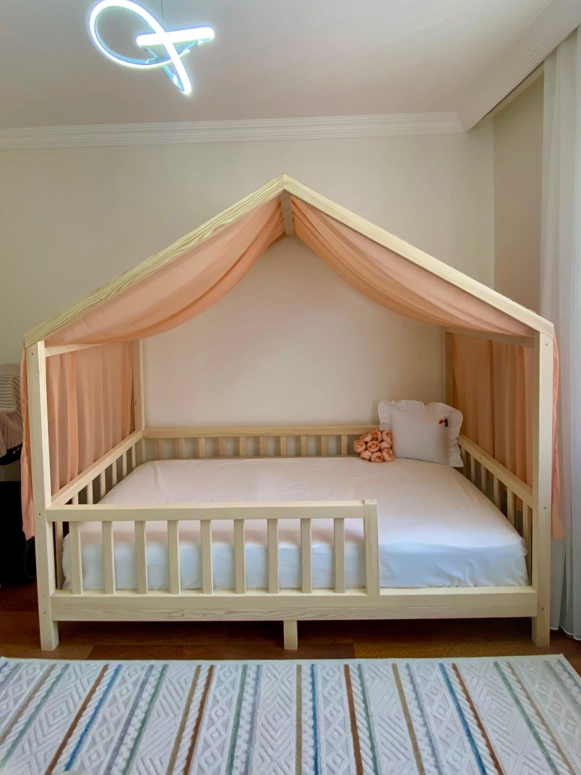 A1 Çatılı Montessori Karyola 