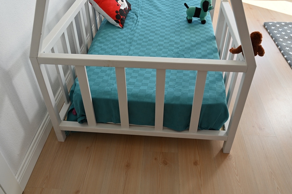 Montessori%20Apachi%20Yatak%20Beyaz%20Görünüm