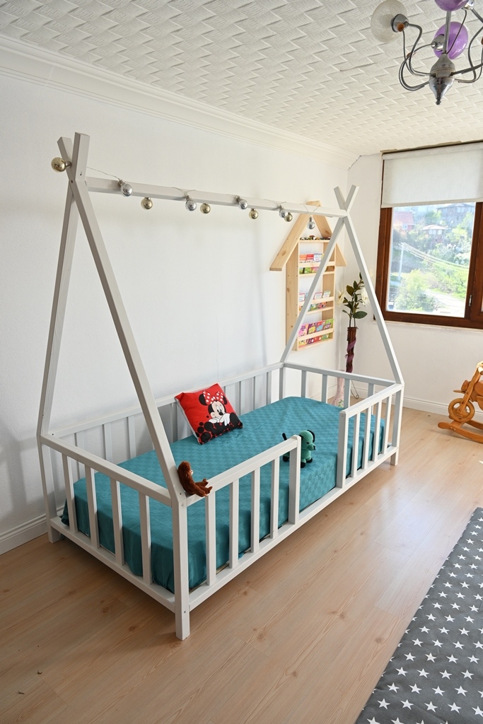 Montessori%20Apachi%20Yatak%20Beyaz%20Görünüm