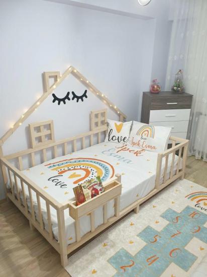 Montessori Yarım Çatılı Yatak